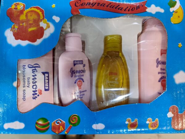 Pack of 4 Newborn Babies Gift Set Baby Lotion